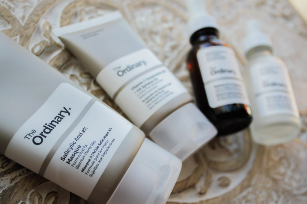 Les packagings des 4 produits The Ordinary que j'ai testé